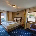 Gaestehaus Forellenhof 3* 波滕施泰因
