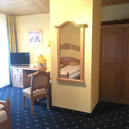Gaestehaus Forellenhof 3*