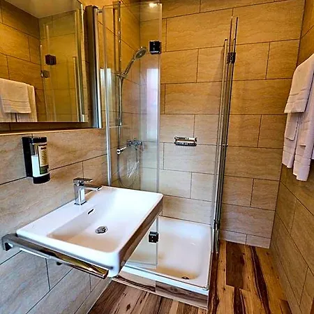 Gaestehaus Forellenhof 3* פוטנשטיין