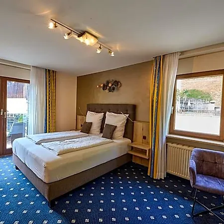 מלון Gaestehaus Forellenhof 3*